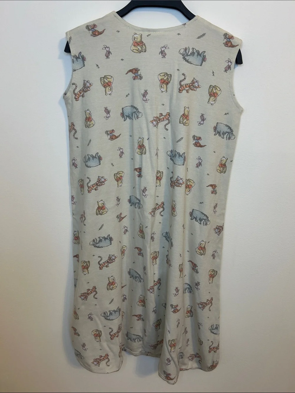 Halo x Disney Cream Winnie the Pooh & Friends Sleep Sack, Size Large / 12-18 Mos